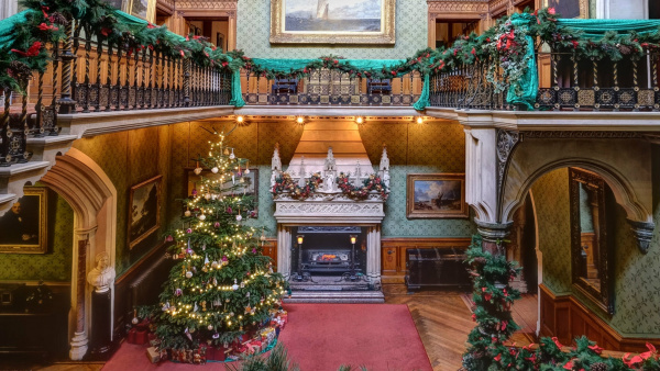 christmas tyntesfield bristol 1645048